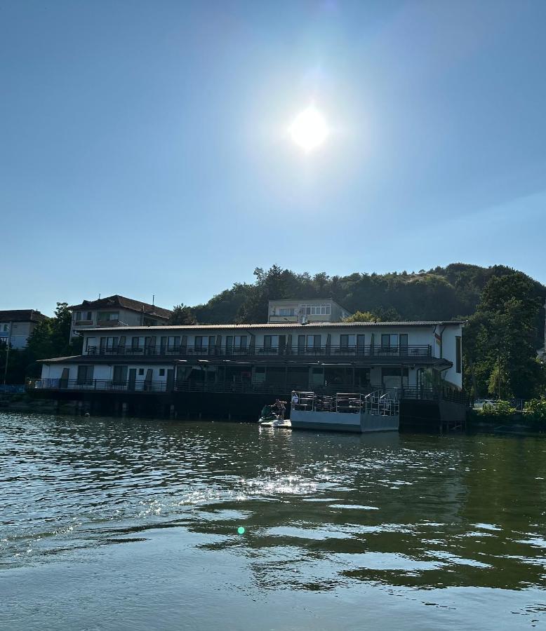 Melin Residence Orşova 外观 照片